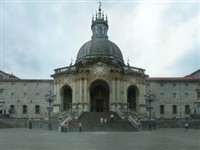 Loyola